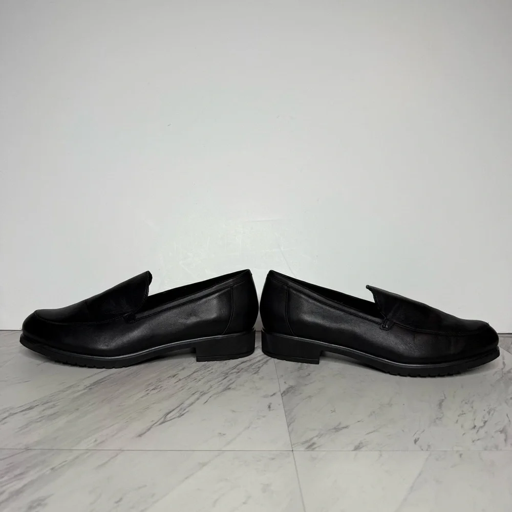 Munro Giselle Black Leather Loafer 9 1/2 W